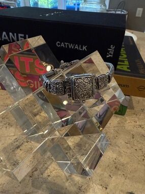 Silver tone bracelet